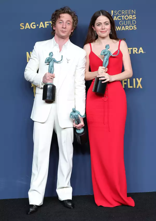 Jeremy Allen White Molly Gordon