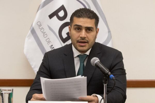 Omar García Harfuch hijo de María Sorté 1.jpg