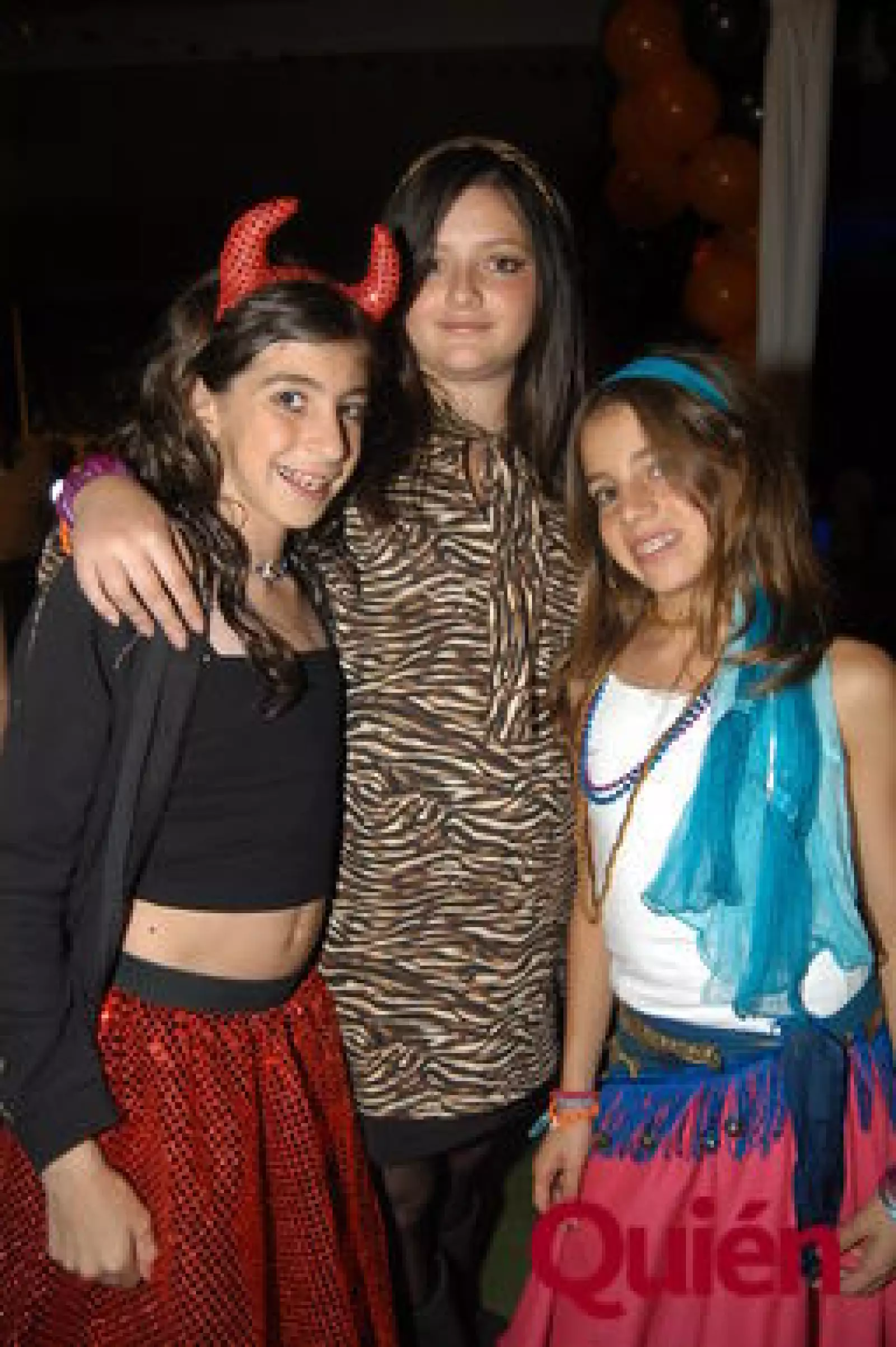 Jacqueline Azkenasi, Isabel Bañuelos, Sofía Baralla