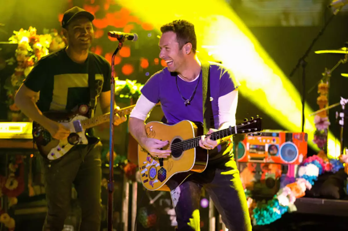 Faltará ver si Coldplay y Beyoncé logran batir el récord que Katy Perry rompió el año pasado con su show.
