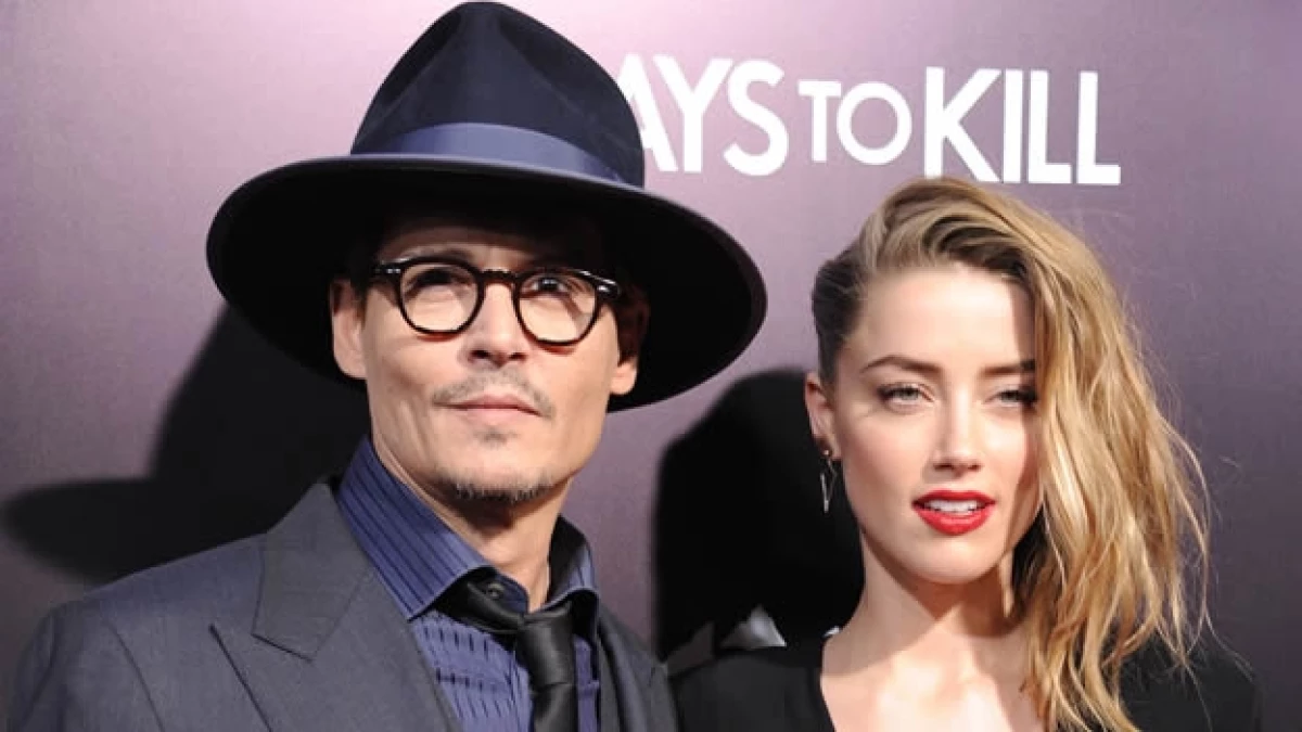 Johnny Depp y Amber Heard durante la premier de