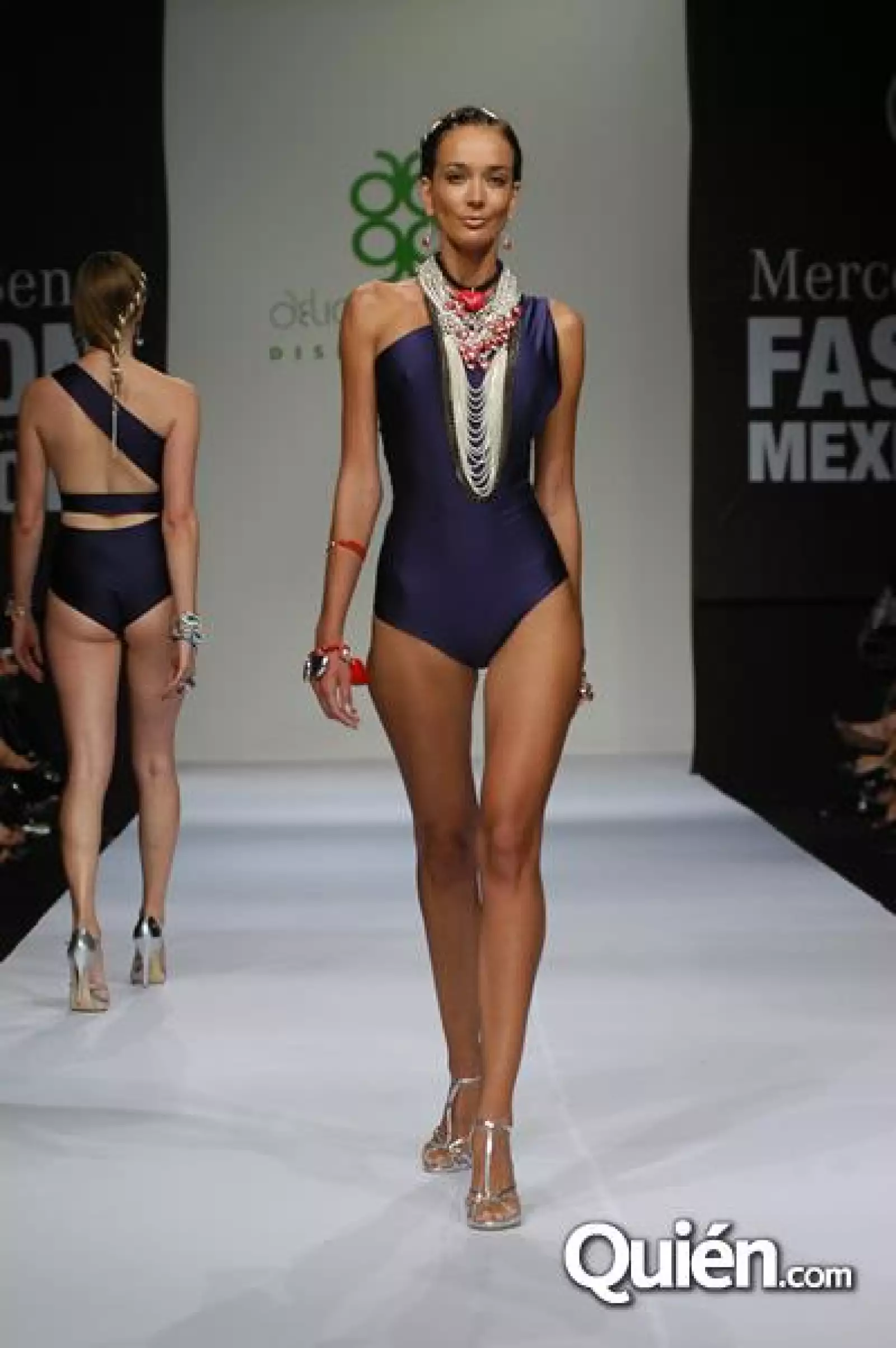 MBF Pasarela Delia González