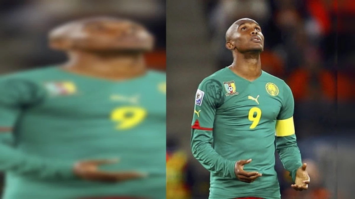 eto'o reza antes de un juego contra Holanda