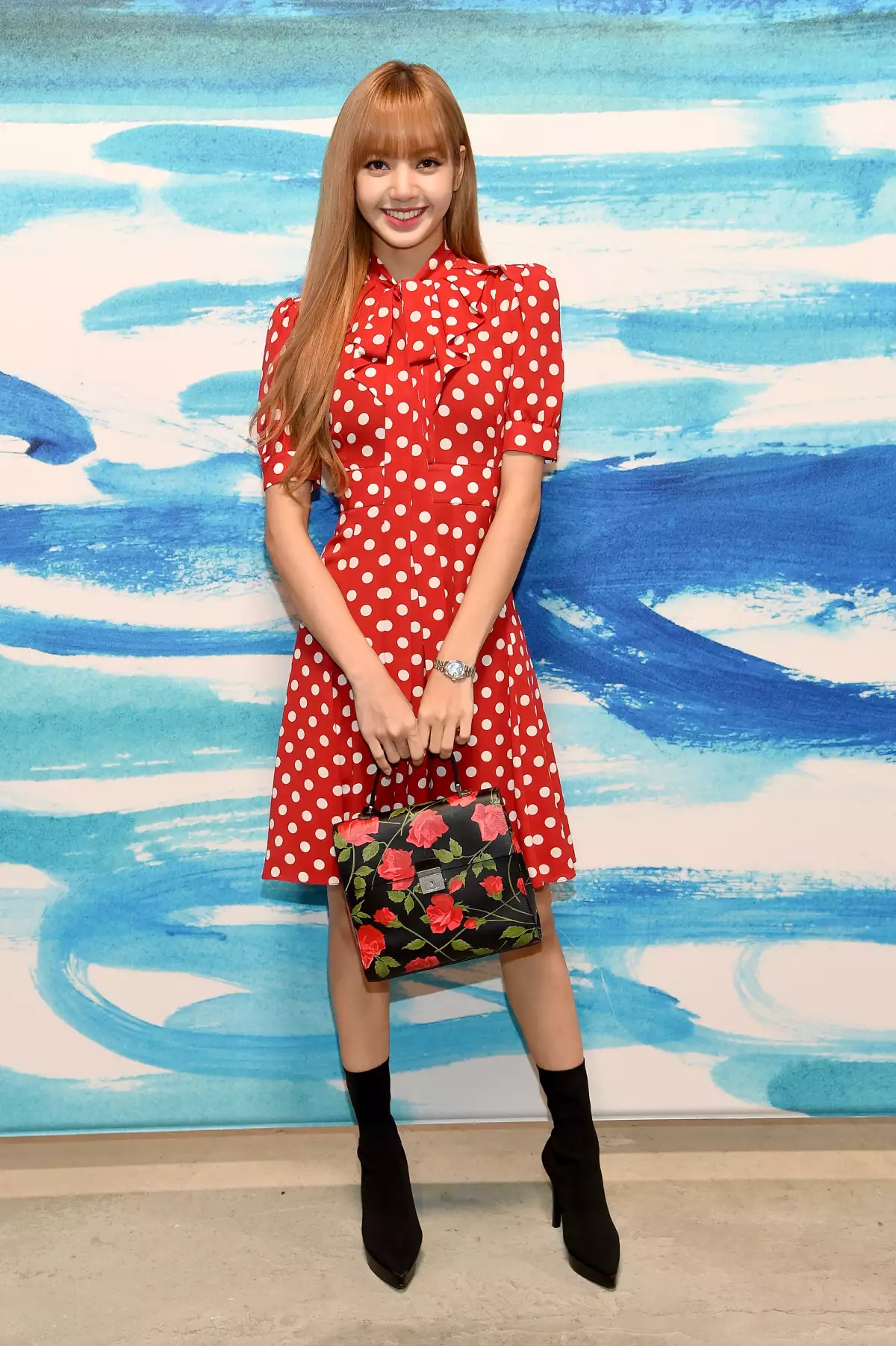 Lisa The White Lotus