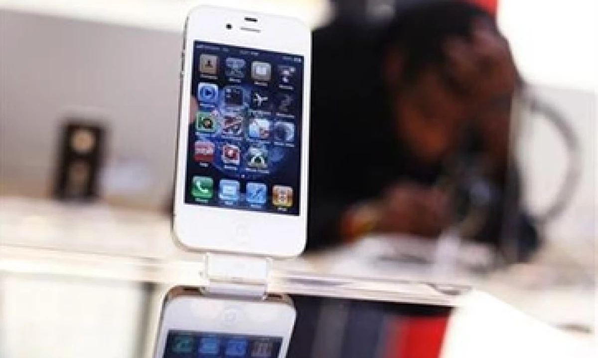 Apple es el cuarto mayor fabricante de teléfonos celulares a nivel mundial, seguido por Nokia y Samsung. (Foto: Reuters)