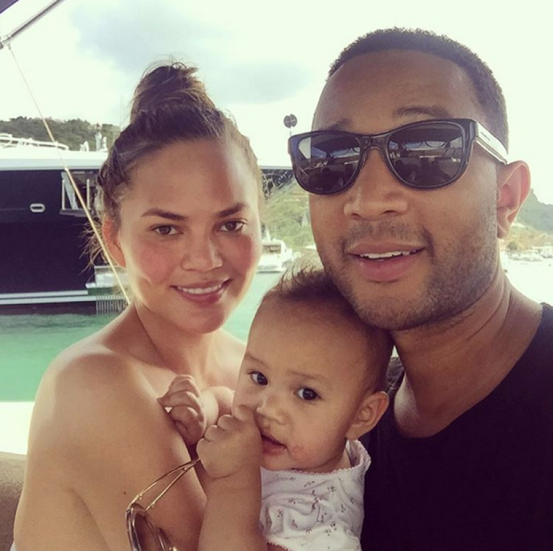 John Legend, Chrissy Teigen, Luna
