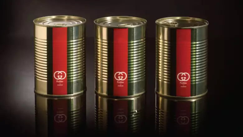 Arte de Peddy Mergui. Latas Gucci