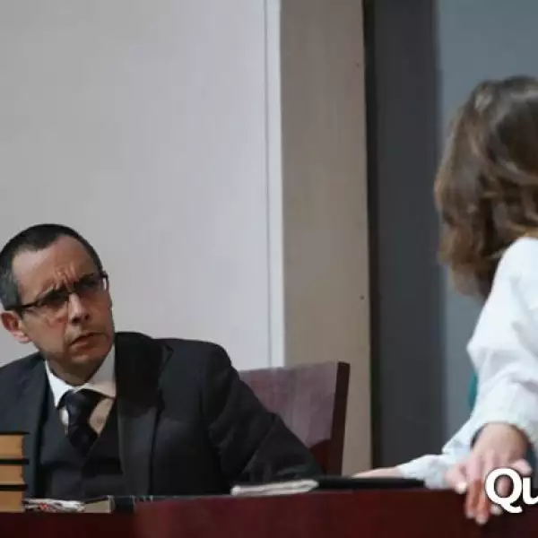 Obra de Teatro Claudia Me Quieren Volver Loca