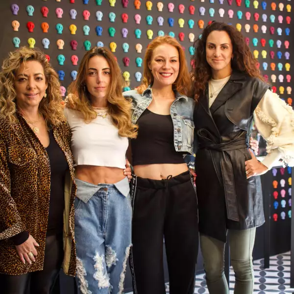 Miriam Dichi, Vanessa Attie, Daniela Magun y Estrella Jafif 2.jpg
