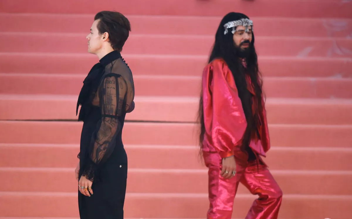 Foto de harry styles y alessandro michele en la met gala 2019