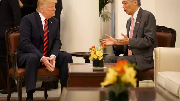 Trump se reúne con el primer ministro de Malasia