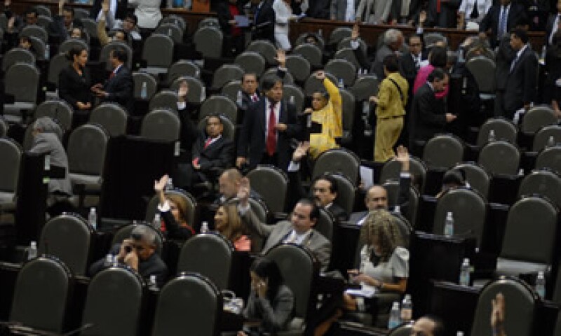Diputados esperan aprobar la Ley de Ingresos dentro de la fecha límite del 20 de octubre. (Foto: Ntx)