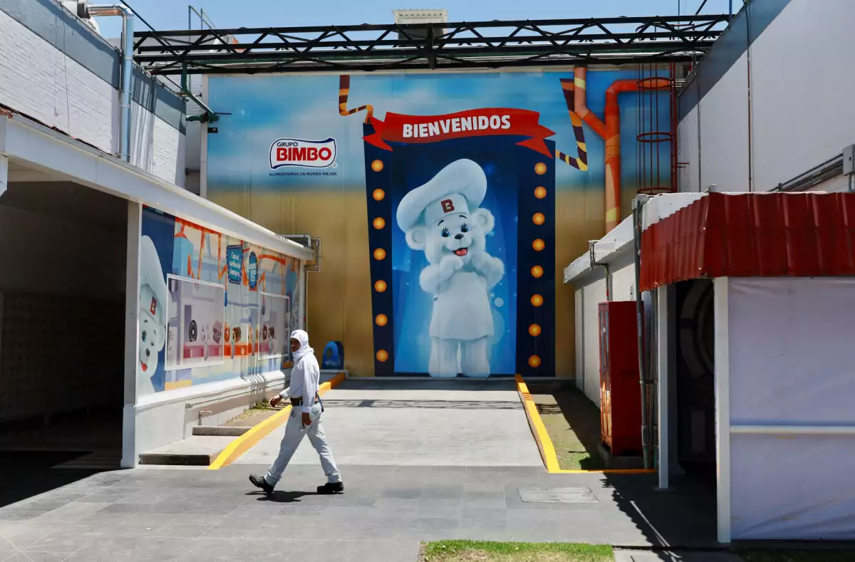 Bimbo reporta ventas récord, pero con utilidad presionada por entorno ”altamente volátil” 