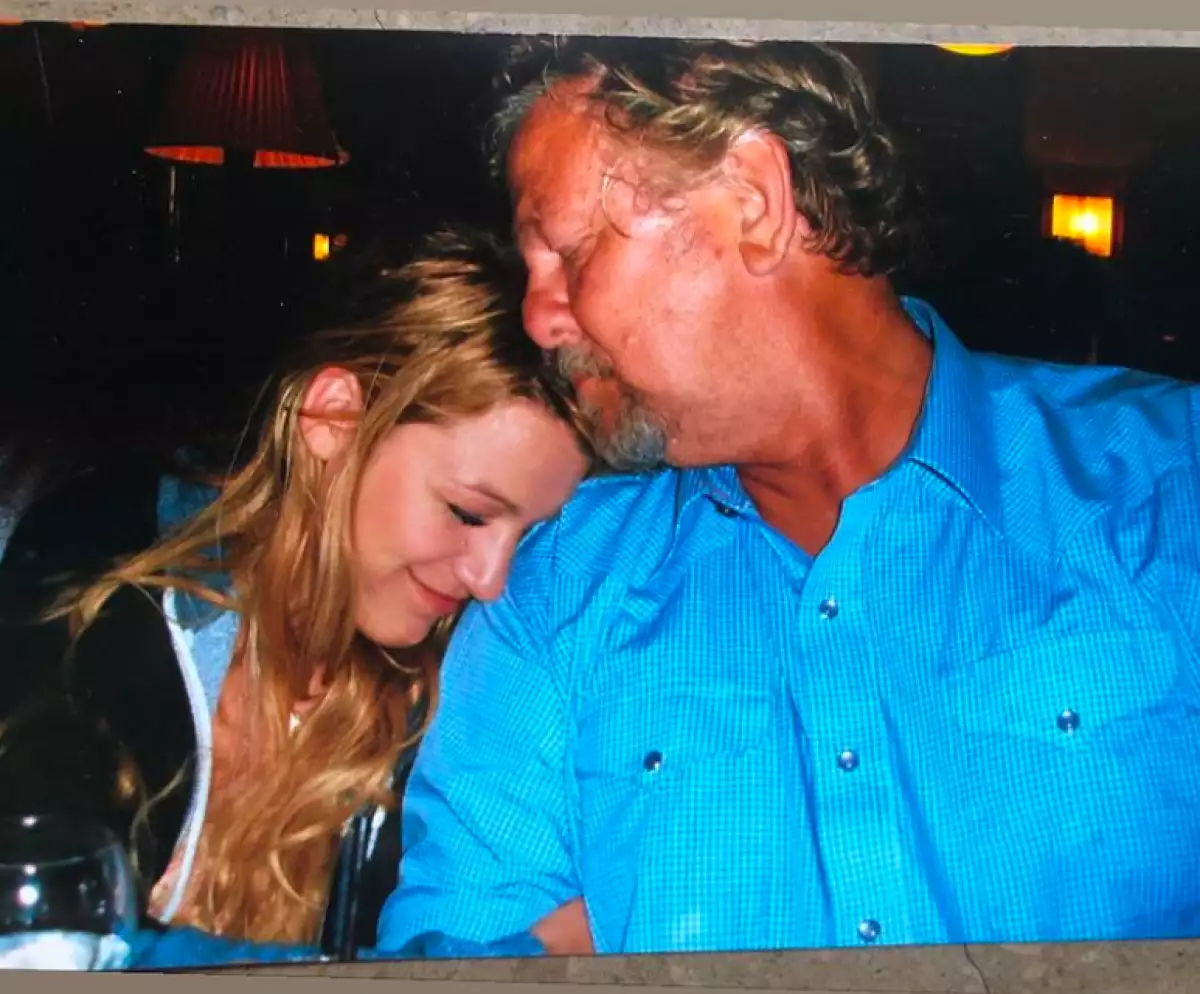 Blake y Ernie Lively.