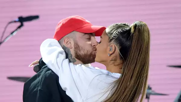 Ariana y Mac