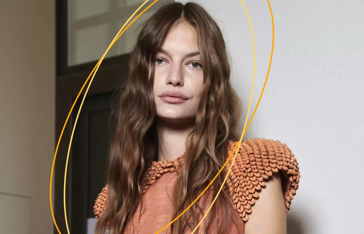 ZIMMERMANNs23-ONDAS-HERRAMIENTAS DE CALOR-SPRAY FIJADOR-PEINADO-PELO-CABELLO.jpg