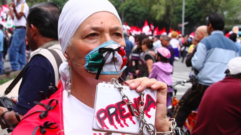Periodistas marcha protesta comunicadores DF Contralínea