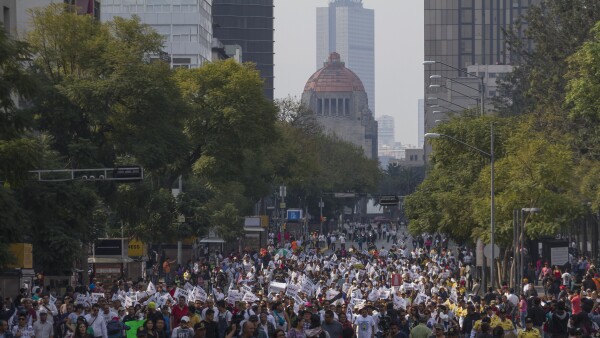Hacia el Zócalo
