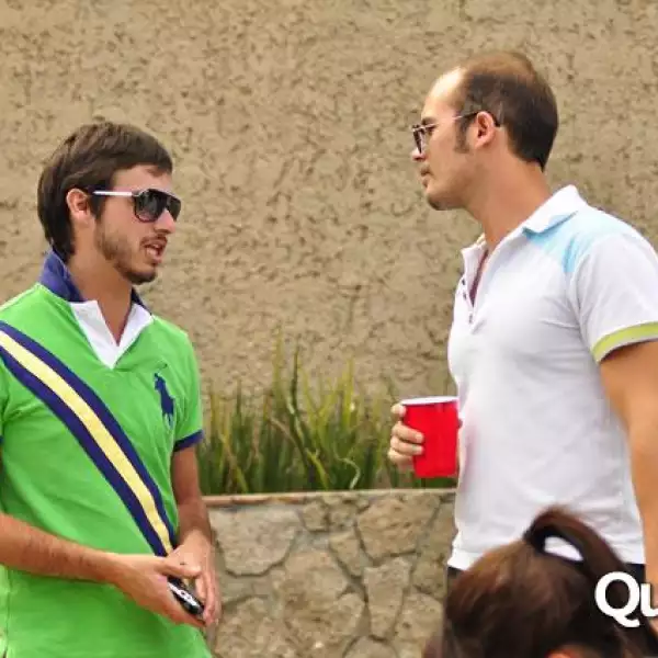 Pool Party de Andrea Bastidas