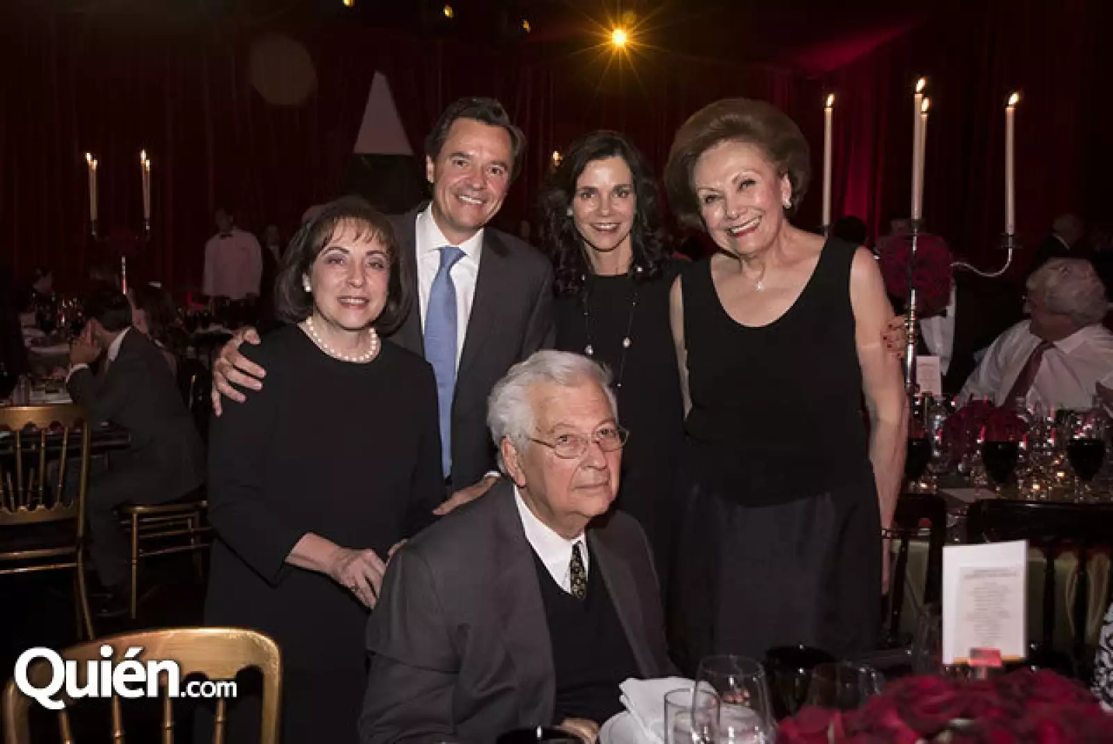 Maripaz Sáenz, Fabián de Pedro y esposa, Sres. Olhovich