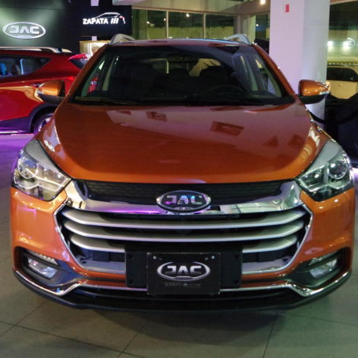 ¿Qué tanto éxito tienen los autos chinos en México?