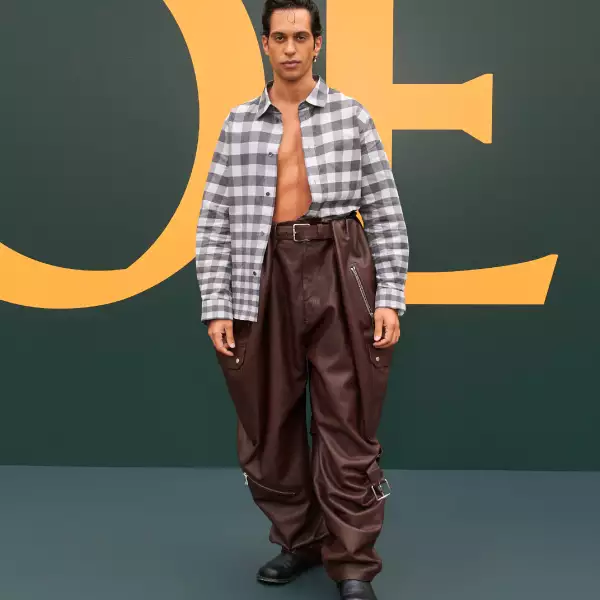 LOEWE_SS25_MENS_SHOW_MAHMOOD_L1090025_83.jpg