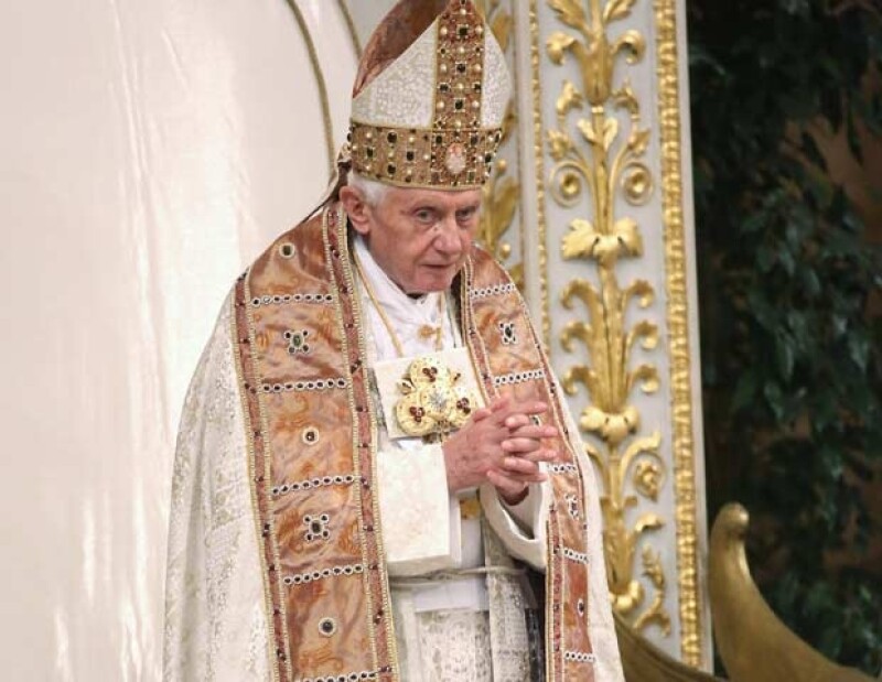 El 19 de abril de 2005, Joseph Ratzinger fue elegido para suceder al Papa Juan Pablo II.