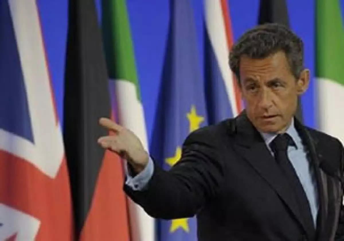 Nicolas Sarkozy, presidente de Francia, presentó de manera oficial a Christine Lagarde como candidata al FMI, el pasado miércoles. (Foto: Reuters)