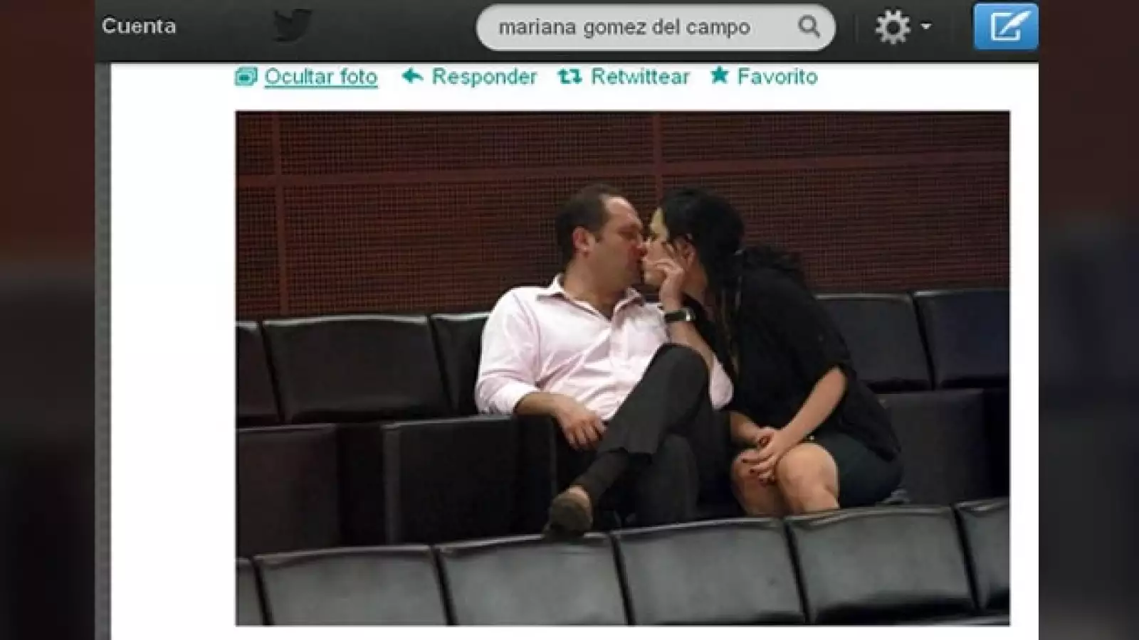 mariana_gomez_delcampo_beso