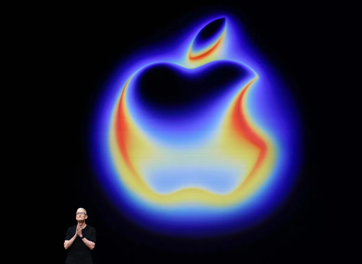 Apple invertirá 30,000 mdd para fabricar chips en EU junto a Broadcom y cumplir la promesa que hizo a Trump