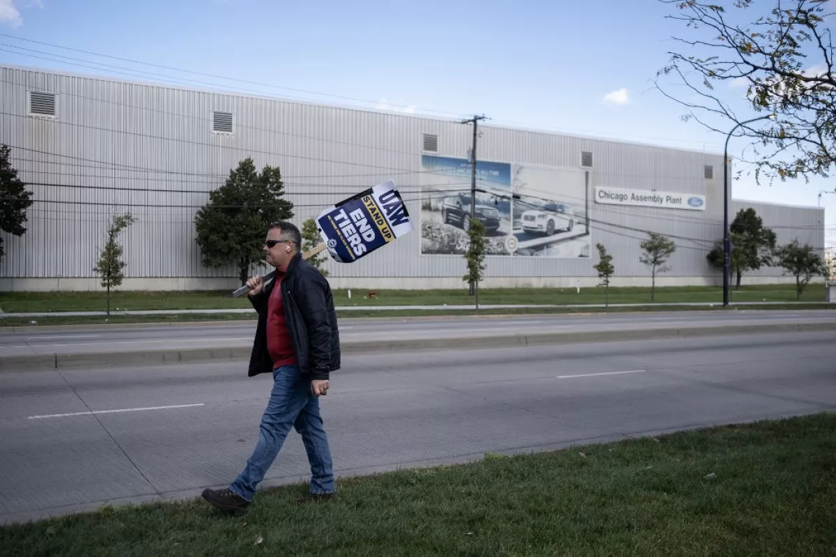 Huelga automotriz UAW