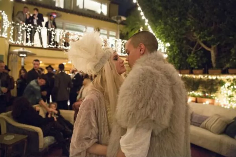 Están a punto de recibir a su primera hija juntos, por lo que Evan Ross ha decidido compartir un momento de gran alegría: el día de su boda con la ex cantante.