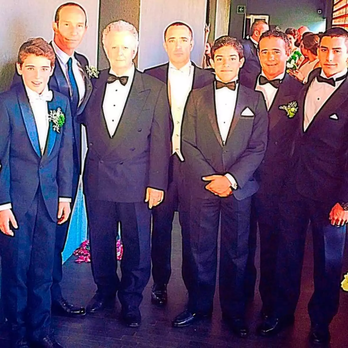 Los hombres de la familia Legarreta.