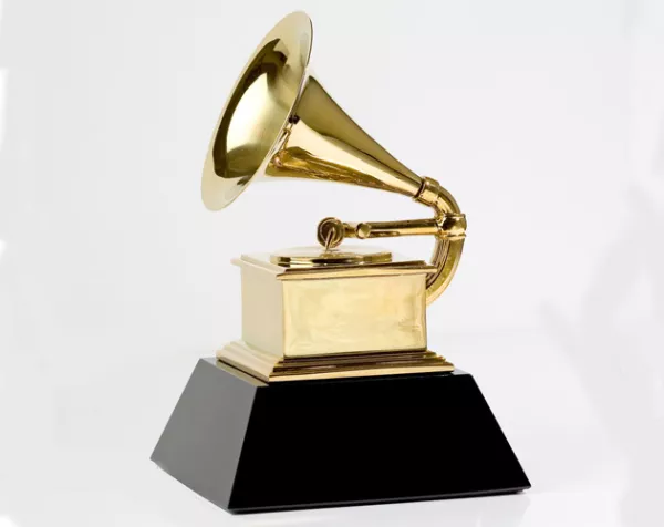 Foto de un premio Grammy