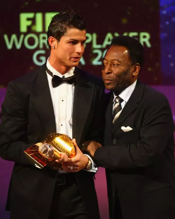 Futbolistas despiden a Pelé