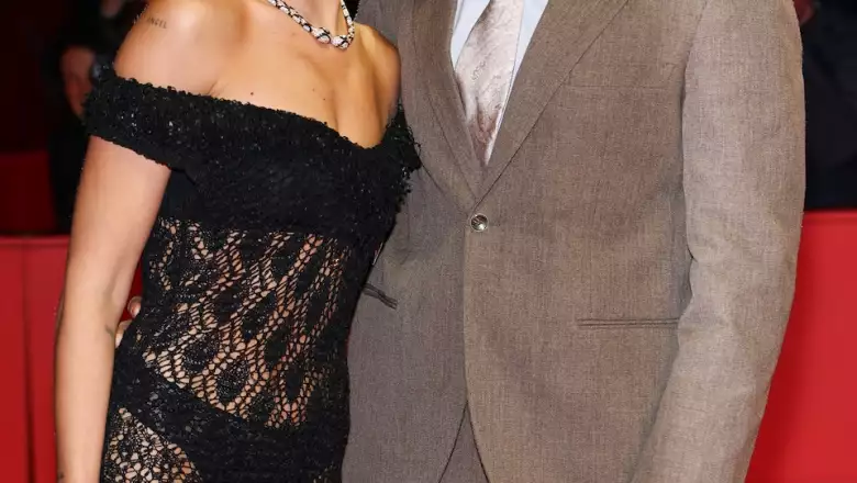 Dua Lipa y Callum Turner