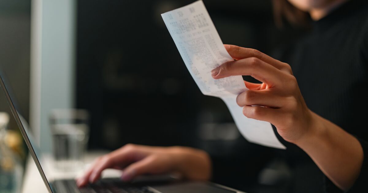 Estatus de Devolución SAT: Cómo saber si tu saldo a favor fue aprobado, rechazado o está en proceso

Guía clara para consultar el estado de tu devolución en el SAT y entender en qué etapa se encuentra tu trámite.