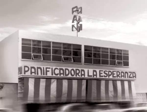 Primera sucursal de La Esperanza