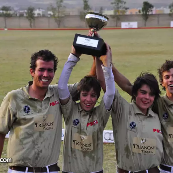 Equipo Trianon 1 Lugar