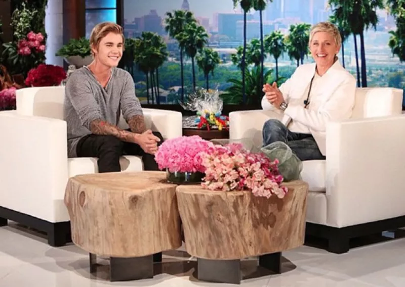 El canadiense habló con la presentadora de lo poco orgulloso que está de su rebelde actitud, así como de sus motivos para publicar la disculpa a sus fans en Facebook.