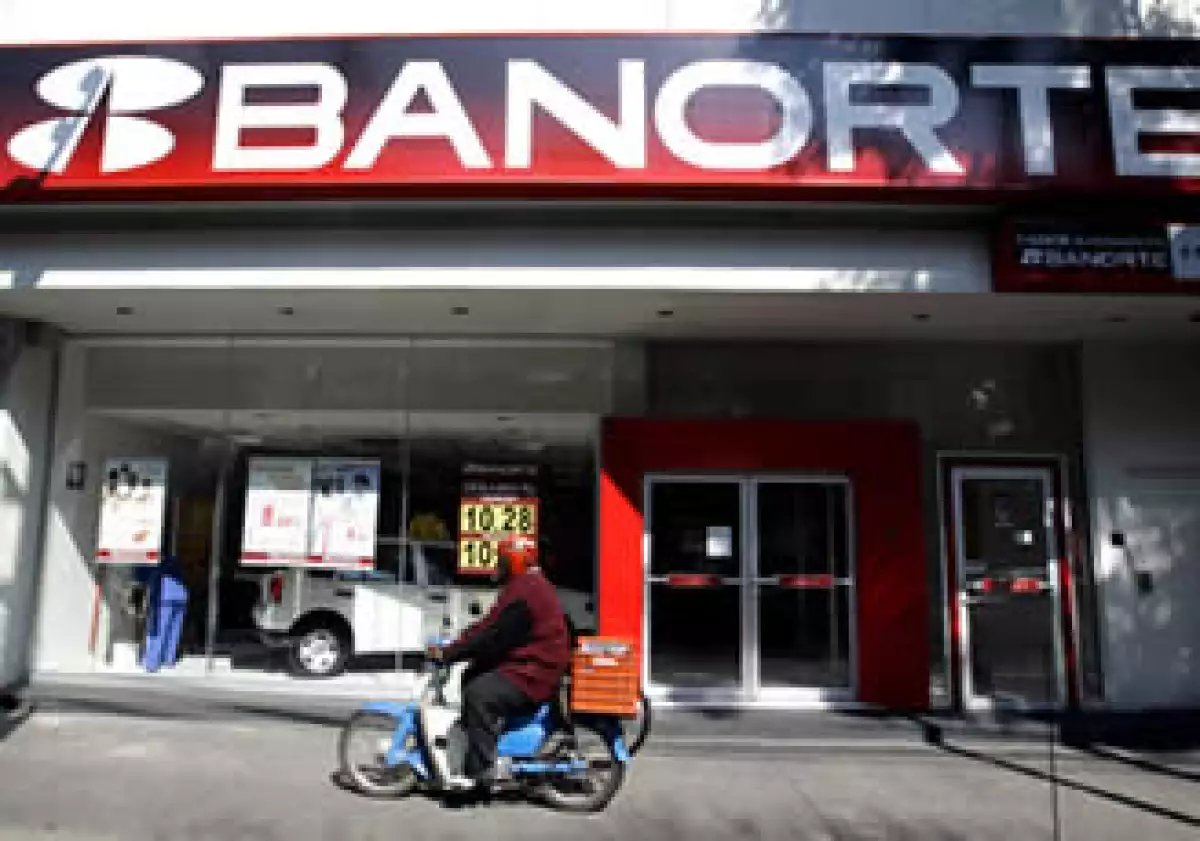 Banorte gana terreno dentro del sistema bancario mexicano. (Archivo)