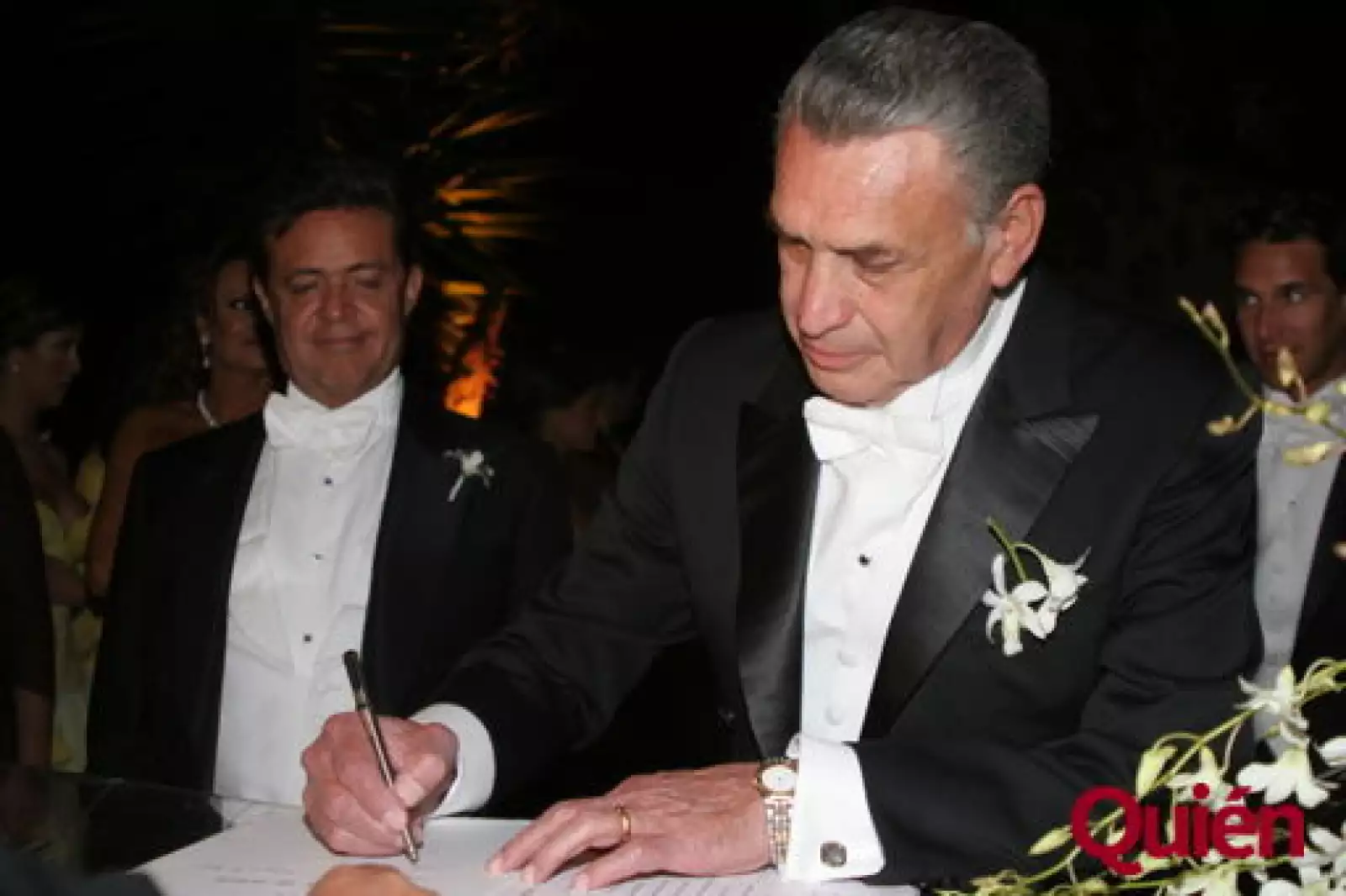 Carlos Peralta, Antonio Hidalgo