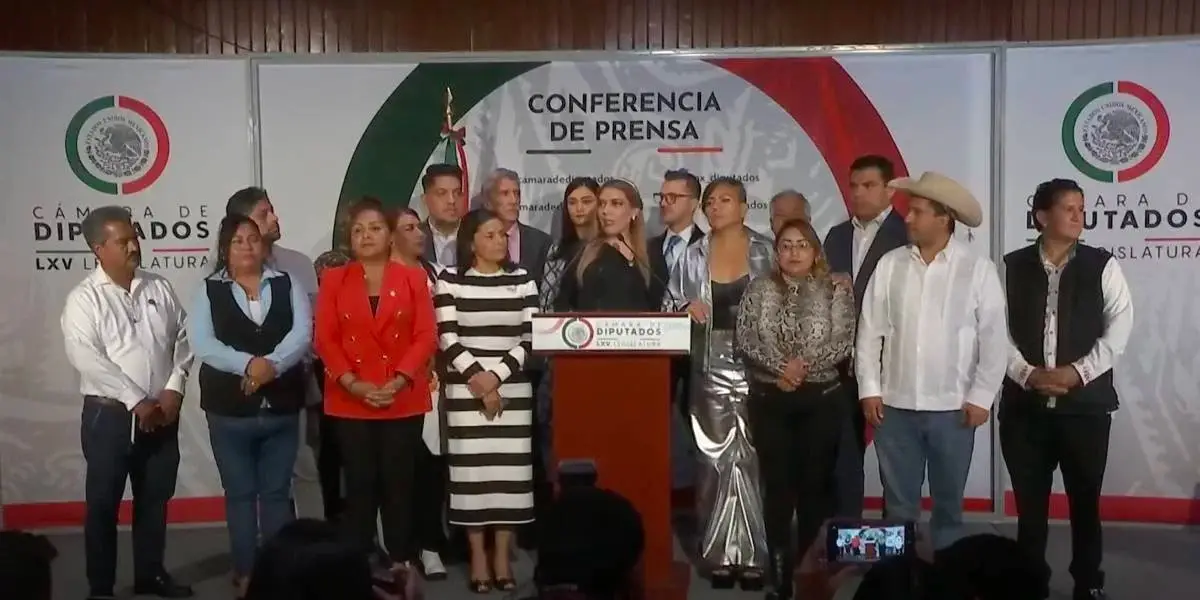 Diuputados marcelistas en conferencia