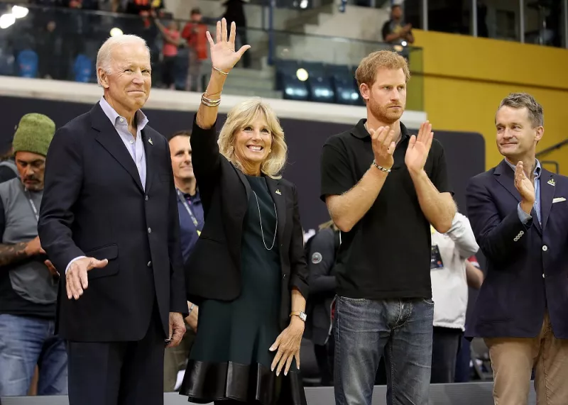 Joe Biden, Jill Biden y el príncipe Harry