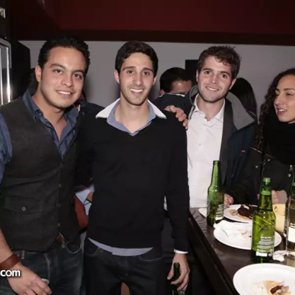 Rafael Sedas,Armando Galvez,Mario Virrey,Tania