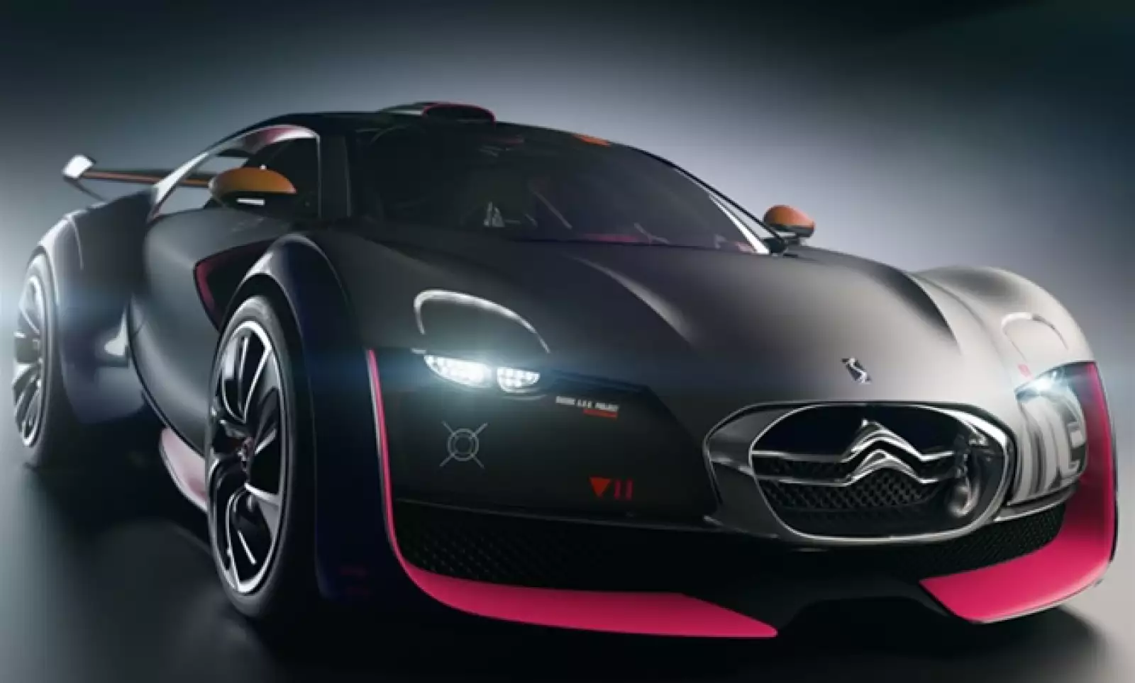 Un estilo realmente deportivo combinado con un toque de glamour.