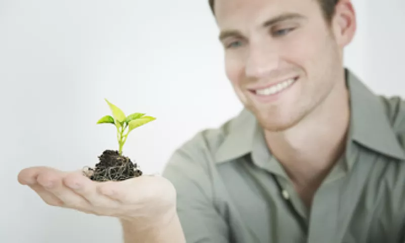 Un debate que existe en torno a los emprendedores sociales es si deberían tener una compensación financiera. La mayoría piensa que sí pueden hacer dinero a partir de estas actividades. (Foto: Getty Images)