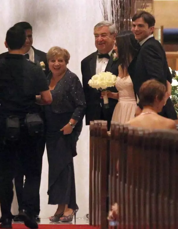 El actor de 35 años conviviendo con la familia de su novia.