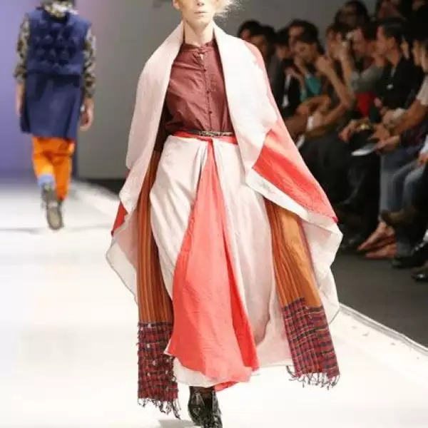 Pasarela de IES Moda Casa de Francia