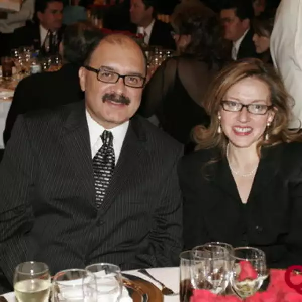 Carlos Madrid, Elena Hernández